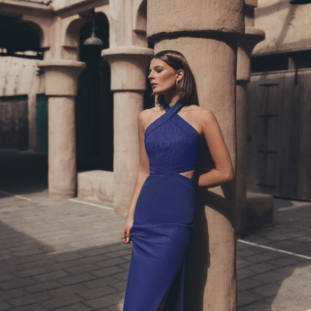 BRAND NEW Halter neck cutout slim maxi dress
